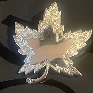 Monet silver layered leaf pin brooch